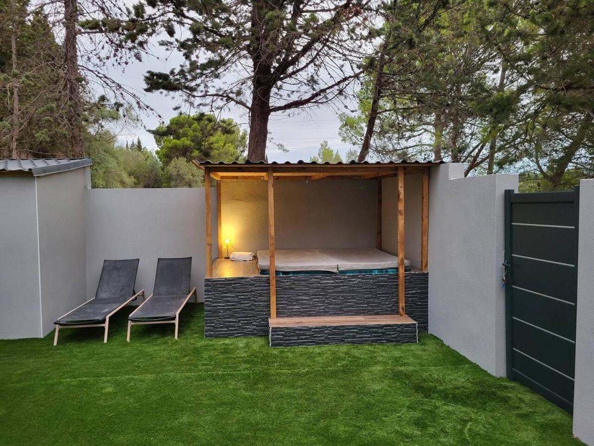 Appartement Jacuzzi Narbonne Buitenkant foto
