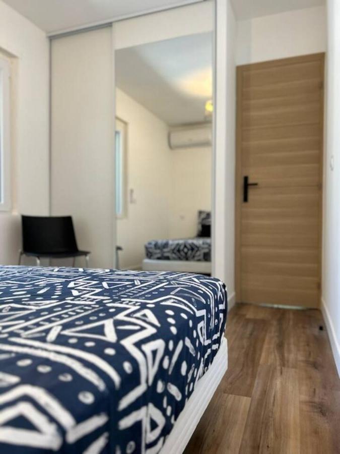 Appartement Jacuzzi Narbonne Buitenkant foto